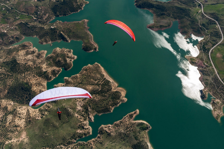 Parapente GIN LEOPARD - EN D - 2 lignes