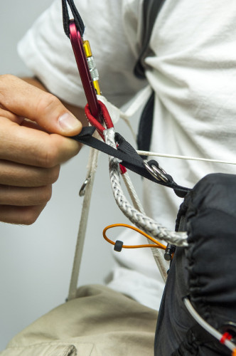 Container secours ventral NEO