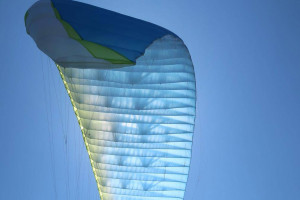 Parapente NERVURES WHIZZ 2