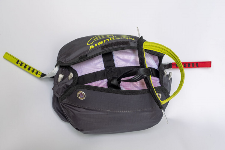 Container secours ventral AIRDESIGN