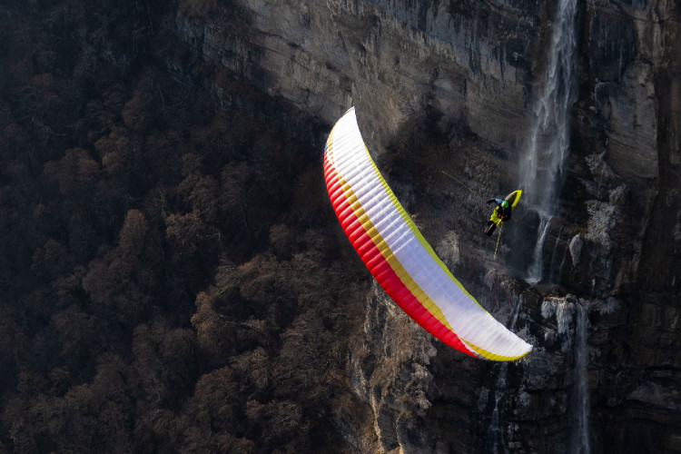 Parapente AIRDESIGN HERO 2