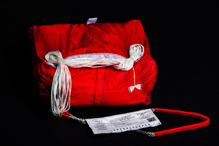 Parachute NOVA PENTAGON