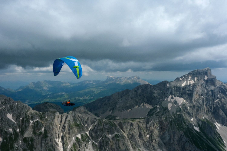 Parapente OZONE LYGHT