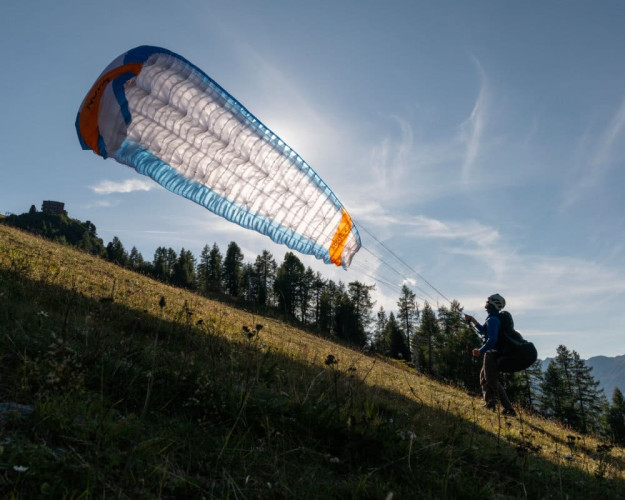 Parapente NOVA AONIC 2