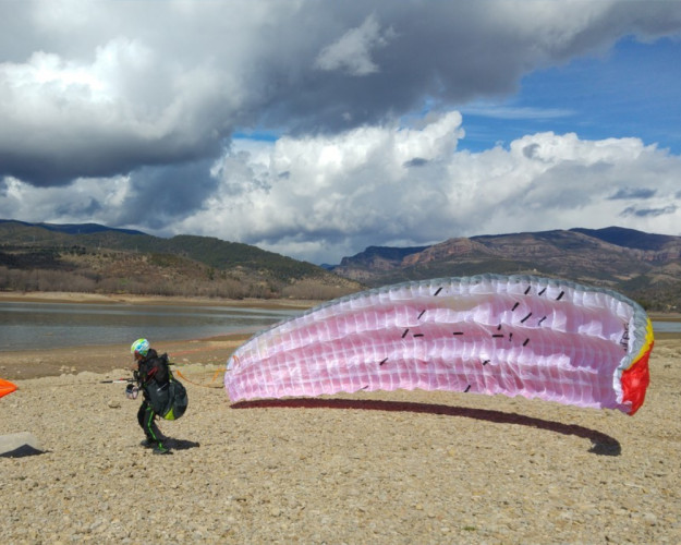 Parapente NERVURES SPANTIK 2