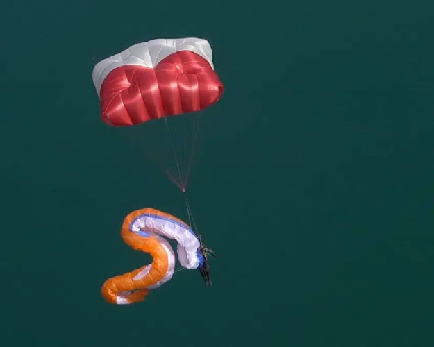 Parachute occasion SUPAIR FLUID LIGHT EVO L rouge